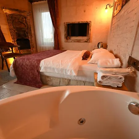 New Castle Cappadocia * Учисар