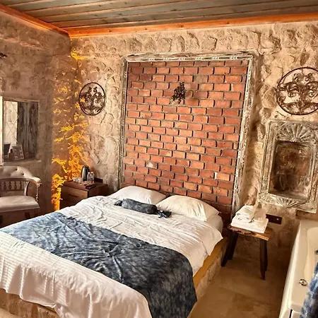 New Castle Cappadocia Проживание в семье *