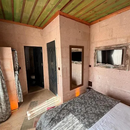 Проживание в семье New Castle Cappadocia Учисар